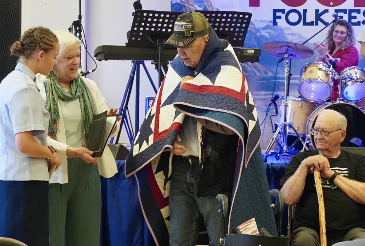 Veterans honored at quilt ceremony